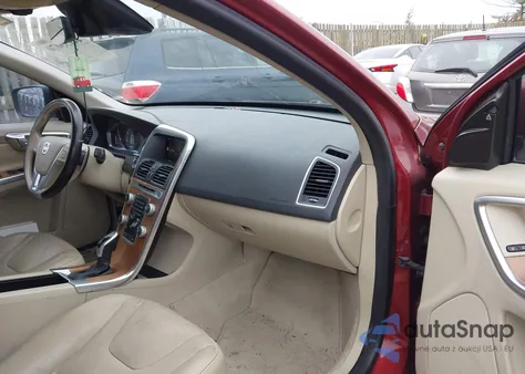 2015 Volvo Xc60 T6 z USA, uszkodzony, nr VIN YV4902RK6F2714488